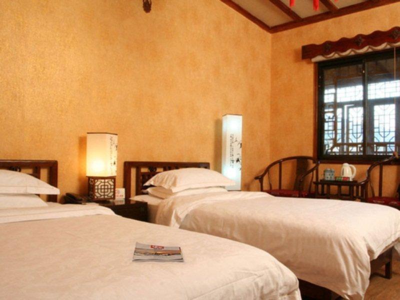 Redwall Hotel Пекин Экстерьер фото