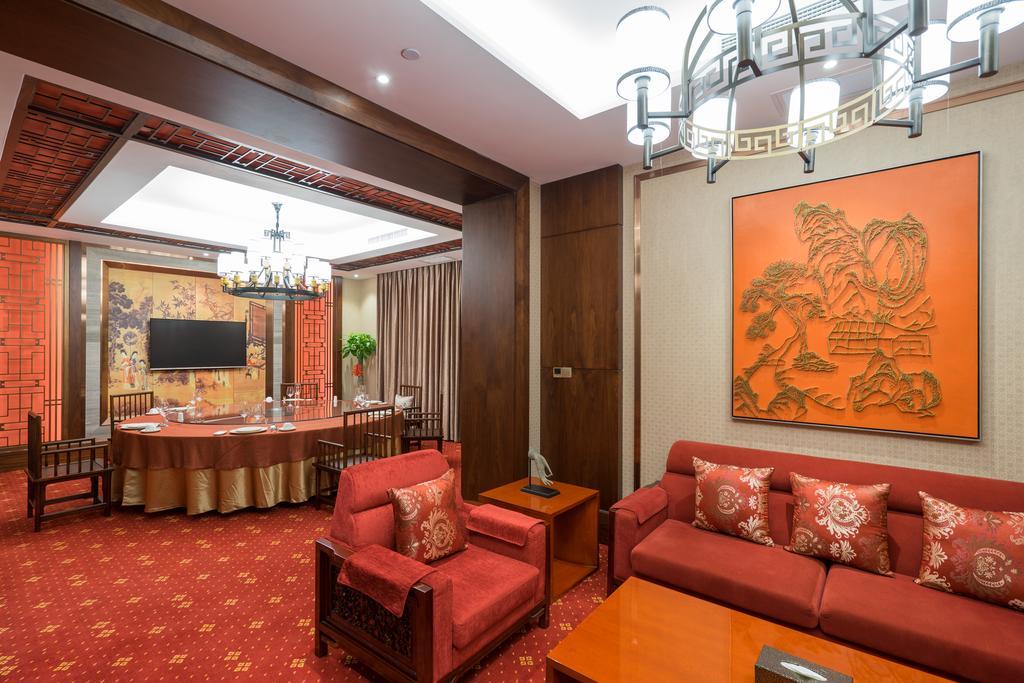 Redwall Hotel Пекин Экстерьер фото
