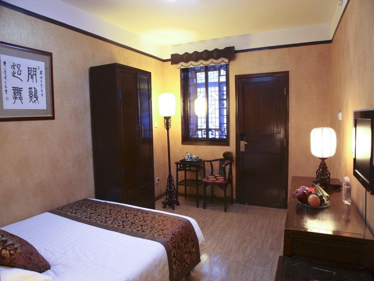 Redwall Hotel Пекин Экстерьер фото