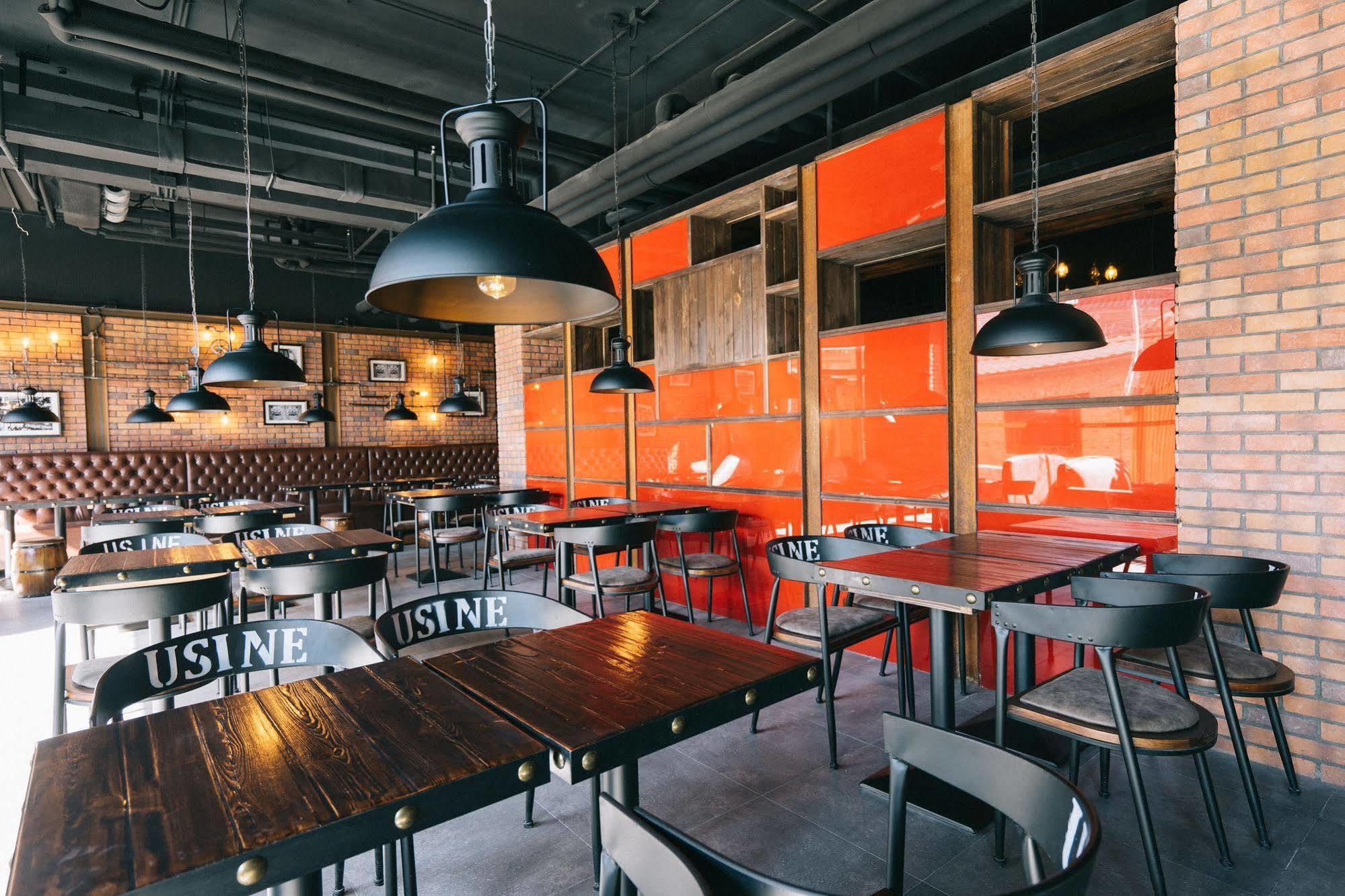 Redwall Hotel Пекин Экстерьер фото